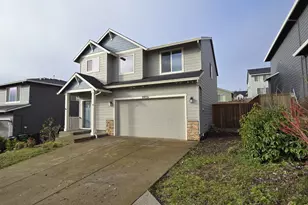 59531 Emerald Loop, Saint Helens, OR 97051 - Photo 3