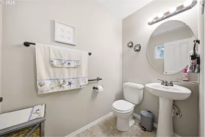 946 Paine Rd, Castle Rock, WA 98611 - Photo 5