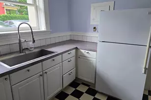 2083 NW Johnson St, Portland, OR 97209 - Photo 3