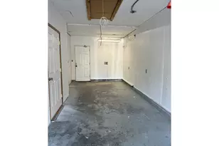 17148 SE Market St, Portland, OR 97233 - Photo 21
