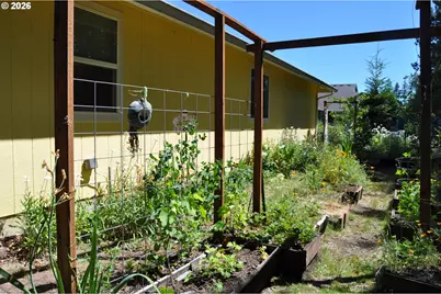 87624 Trek Dr, Veneta, OR 97487 - Photo 33
