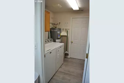 87624 Trek Dr, Veneta, OR 97487 - Photo 13