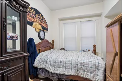 8031 E Burnside St, Portland, OR 97215 - Photo 19