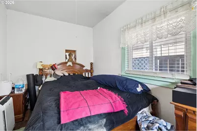 8031 E Burnside St, Portland, OR 97215 - Photo 17
