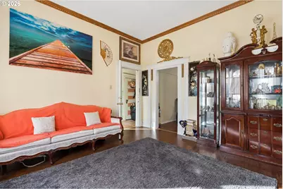 8031 E Burnside St, Portland, OR 97215 - Photo 7