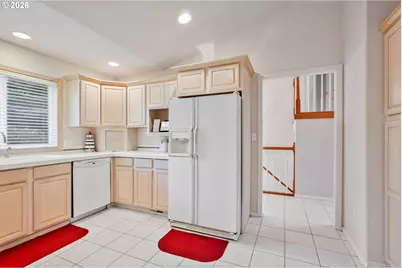 214 St James Ct, Longview, WA 98632 - Photo 9