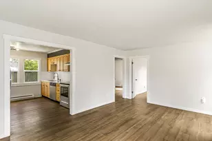 2324 E 16th St, Vancouver, WA 98661 - Photo 9