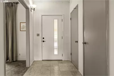 14130 NE Russell St, Portland, OR 97230 - Photo 7