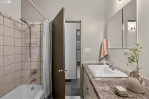 14130 NE Russell St, Portland, OR 97230 - Photo 31