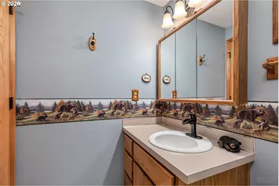 9958 Beach Dr, Birkenfeld, OR 97016 - Photo 9