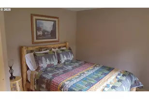 84632 Bailey Ln, Wallowa Lake, OR 97846 - Photo 11