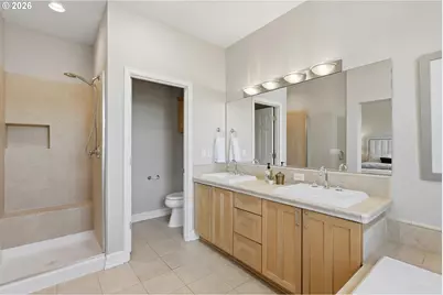 1528 NE 65th Ave, Hillsboro, OR 97124 - Photo 21