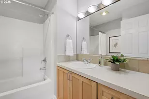 1528 NE 65th Ave, Hillsboro, OR 97124 - Photo 27