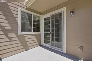 1528 NE 65th Ave, Hillsboro, OR 97124 - Photo 15