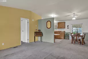 358 La Casa St, Eugene, OR 97402 - Photo 5