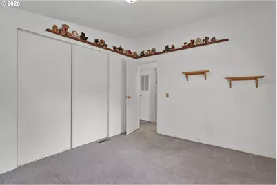 358 La Casa St, Eugene, OR 97402 - Photo 25