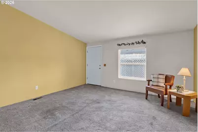 358 La Casa St, Eugene, OR 97402 - Photo 7