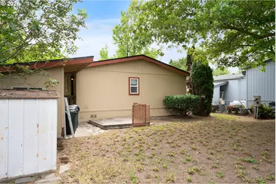 358 La Casa St, Eugene, OR 97402 - Photo 31