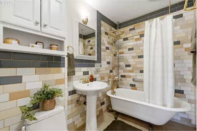 244 NE Buffalo St, Portland, OR 97211 - Photo 13