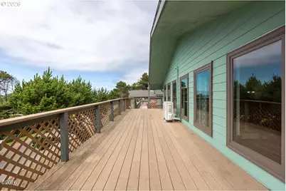 115 Fishing Rock St, Depoe Bay, OR 97341 - Photo 33
