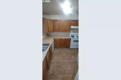 19707 SW 68th Ave, Tualatin, OR 97062 - Photo 13
