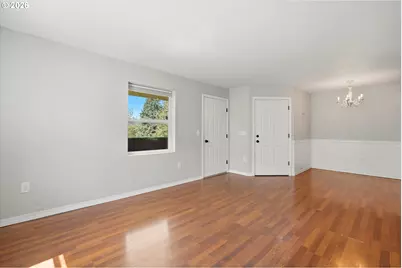 9251 SE Clinton #306, Portland, OR 97266 - Photo 5