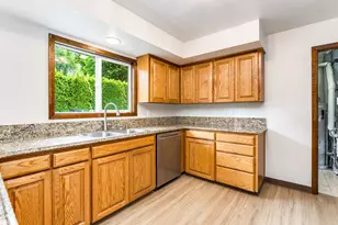 12310 NW 15th Ave, Vancouver, WA 98685 - Photo 9