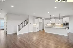 18102 NE 14th St, Vancouver, WA 98684 - Photo 3