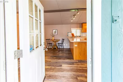 1475 Green Acres Rd, Eugene, OR 97408 - Photo 9