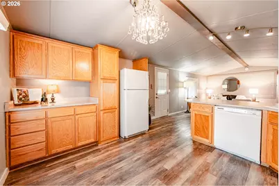 1475 Green Acres Rd #121, Eugene, OR 97408 - Photo 11