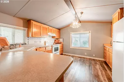 1475 Green Acres Rd #121, Eugene, OR 97408 - Photo 13