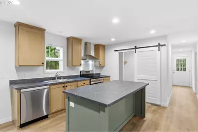 501 Haussler Rd, Kelso, WA 98626 - Photo 11