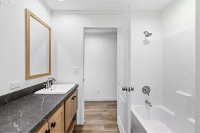 501 Haussler Rd, Kelso, WA 98626 - Photo 25