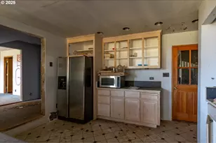 5005 Caves Hwy, Cave Junction, OR 97523 - Photo 23