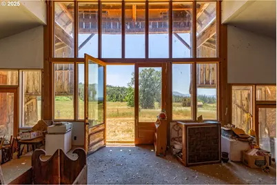 5005 Caves Hwy, Cave Junction, OR 97523 - Photo 21