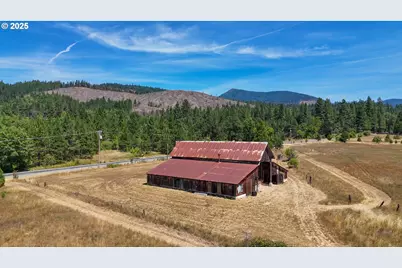 5005 Caves Hwy, Cave Junction, OR 97523 - Photo 17