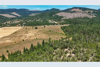 5005 Caves Hwy, Cave Junction, OR 97523 - Photo 15