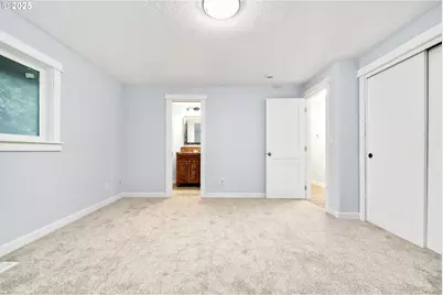 12591 SE Staley Ave, Damascus, OR 97089 - Photo 15