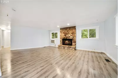 12591 SE Staley Ave, Damascus, OR 97089 - Photo 7