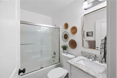 3650 Summerlinn Dr, West Linn, OR 97068 - Photo 15