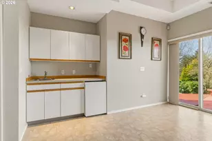 7627 SE 140th Dr, Portland, OR 97236 - Photo 39