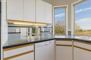 7627 SE 140th Dr, Portland, OR 97236 - Photo 19