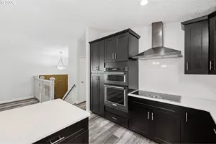 924 NW 51st St, Vancouver, WA 98663 - Photo 13