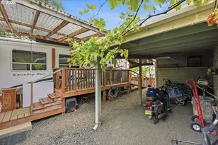 63762 Center Rd, Coos Bay, OR 97420 - Photo 41