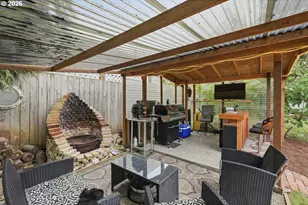 63762 Center Rd, Coos Bay, OR 97420 - Photo 47