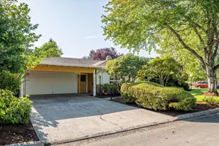 334 Van Duyn St, Eugene, OR 97401 - Photo 3