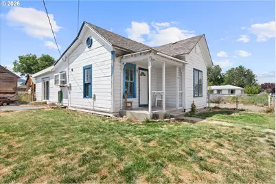 1829 Chestnut St, Baker City, OR 97814 - Photo 1