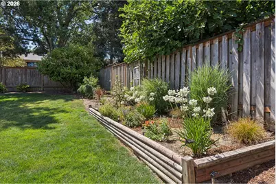 14250 SW Bonnie Brae St, Beaverton, OR 97005 - Photo 39