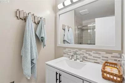 14250 SW Bonnie Brae St, Beaverton, OR 97005 - Photo 27