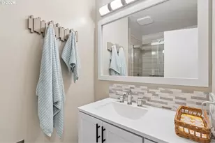 14250 SW Bonnie Brae St, Beaverton, OR 97005 - Photo 27